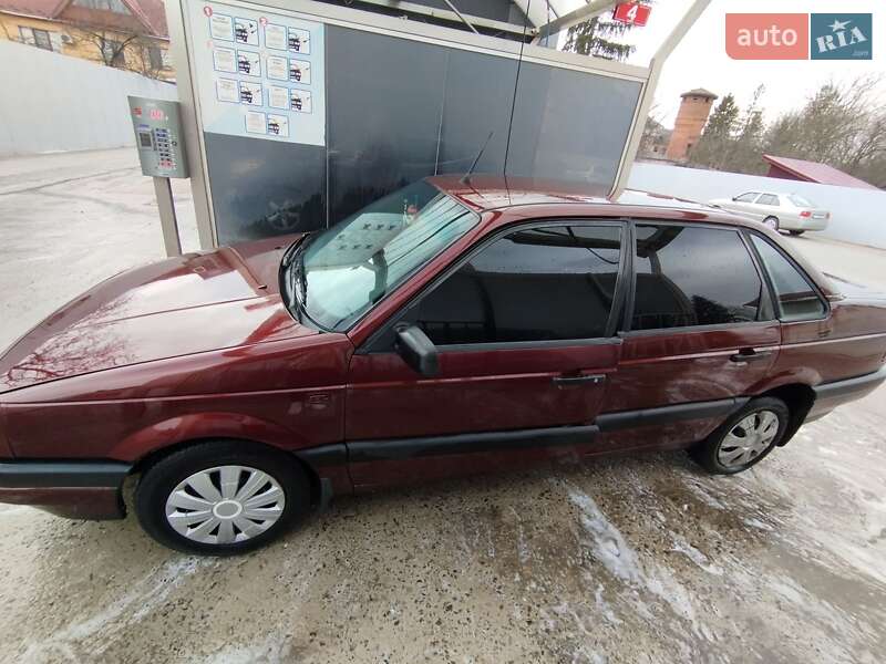 Седан Volkswagen Passat 1991 в Коломые фото 4 Седан Volkswagen Passat 1991 в Коломые