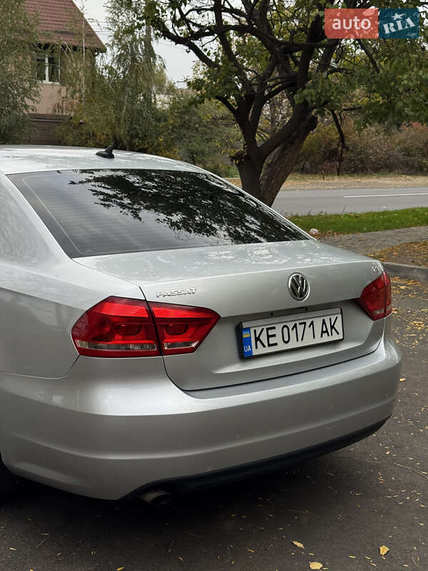 Седан Volkswagen Passat 2015 в Дніпрі
