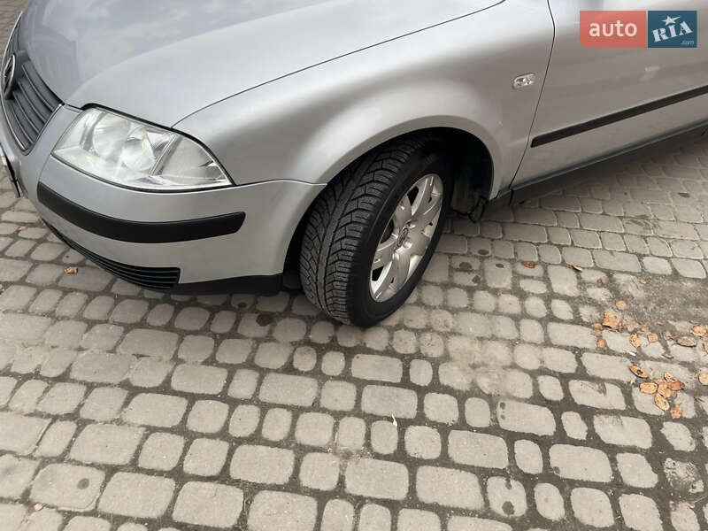 Універсал Volkswagen Passat 2002 в Львові фото 12 Універсал Volkswagen Passat 2002 в Львові