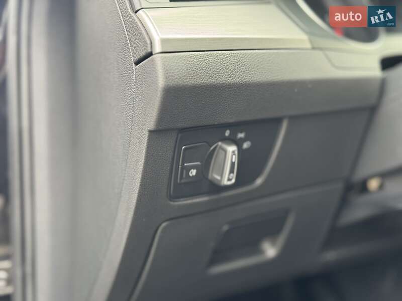 Универсал Volkswagen Passat 2021 в Сваляве