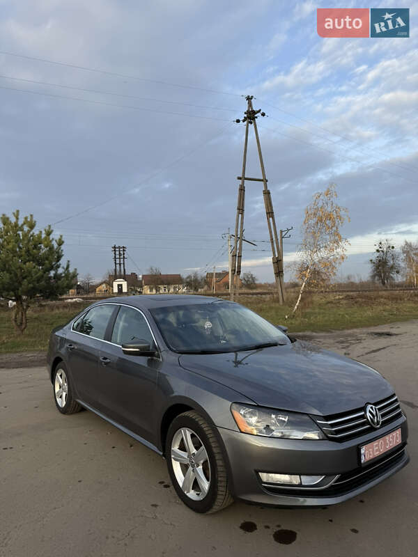 Седан Volkswagen Passat 2013 в Ковеле