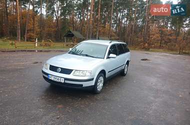 Универсал Volkswagen Passat 1998 в Великих Мостах