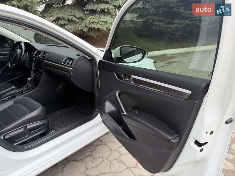 Седан Volkswagen Passat 2017 в Броварах