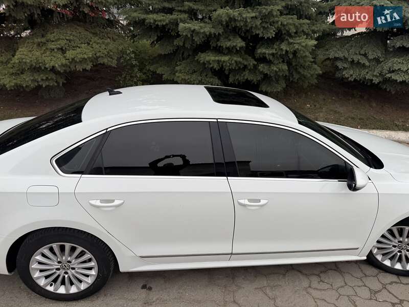 Седан Volkswagen Passat 2017 в Броварах