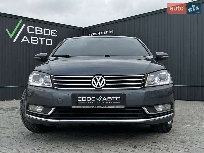 Седан Volkswagen Passat 2014 в Львове