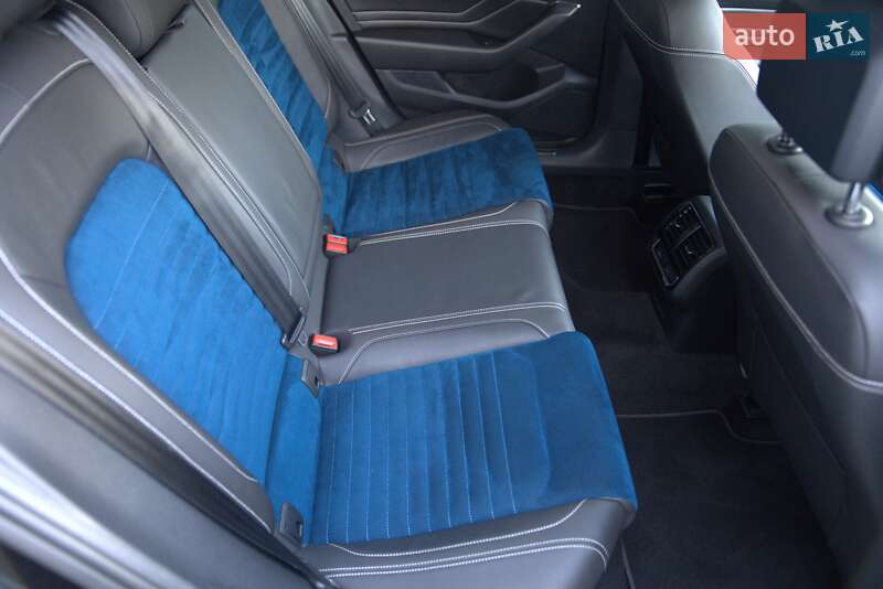 Універсал Volkswagen Passat 2020 в Полтаві