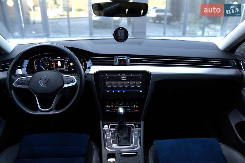 Універсал Volkswagen Passat 2020 в Полтаві