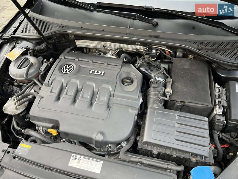 Универсал Volkswagen Passat 2015 в Львове фото 39 Универсал Volkswagen Passat 2015 в Львове