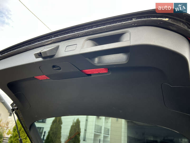 Универсал Volkswagen Passat 2015 в Львове фото 46 Универсал Volkswagen Passat 2015 в Львове