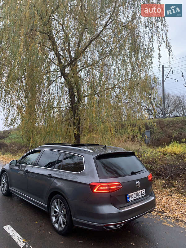 Универсал Volkswagen Passat 2017 в Ровно