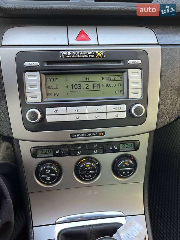 Седан Volkswagen Passat 2006 в Горбовой фото 20 Седан Volkswagen Passat 2006 в Горбовой