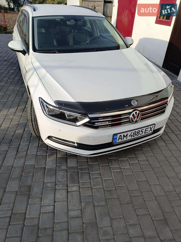 Универсал Volkswagen Passat 2016 в Брусилове