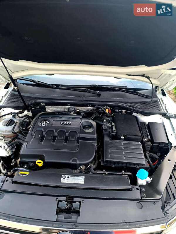Универсал Volkswagen Passat 2016 в Брусилове