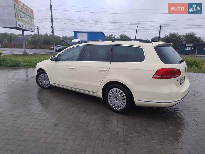 Универсал Volkswagen Passat 2013 в Шепетовке
