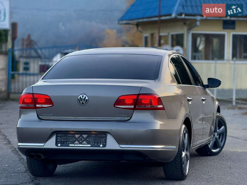 Седан Volkswagen Passat 2011 в Межгорье фото 41 Седан Volkswagen Passat 2011 в Межгорье