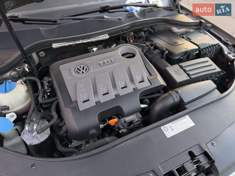 Седан Volkswagen Passat 2011 в Межгорье фото 93 Седан Volkswagen Passat 2011 в Межгорье