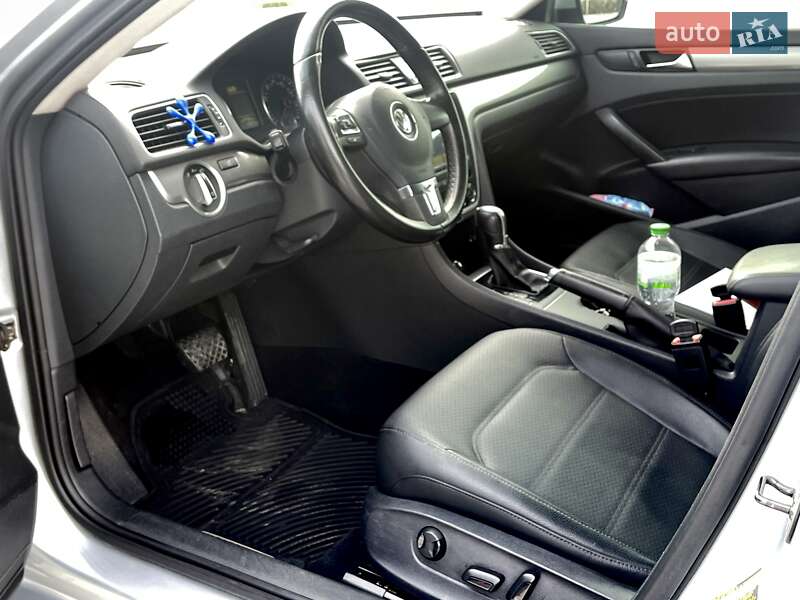 Седан Volkswagen Passat 2014 в Черновцах фото 16 Седан Volkswagen Passat 2014 в Черновцах