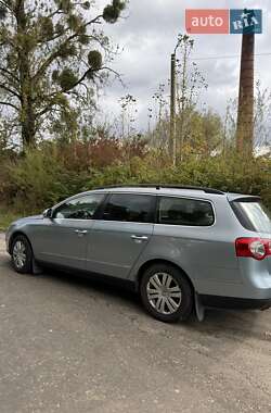 Универсал Volkswagen Passat 2006 в Львове