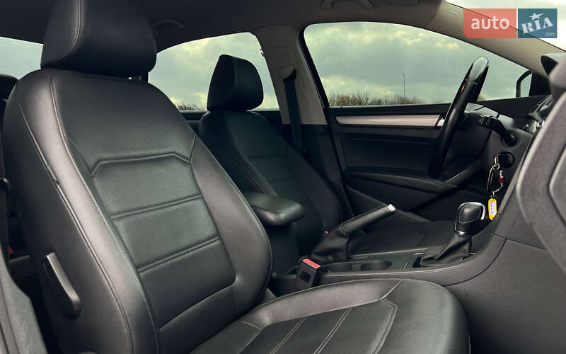 Седан Volkswagen Passat 2014 в Львове фото 15 Седан Volkswagen Passat 2014 в Львове