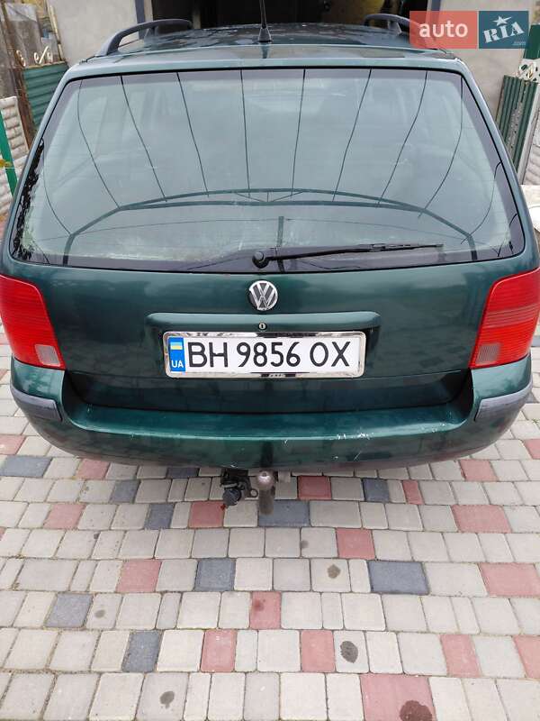 Універсал Volkswagen Passat 1999 в Великій Михайлівці