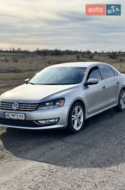 Седан Volkswagen Passat 2011 в Кривом Роге