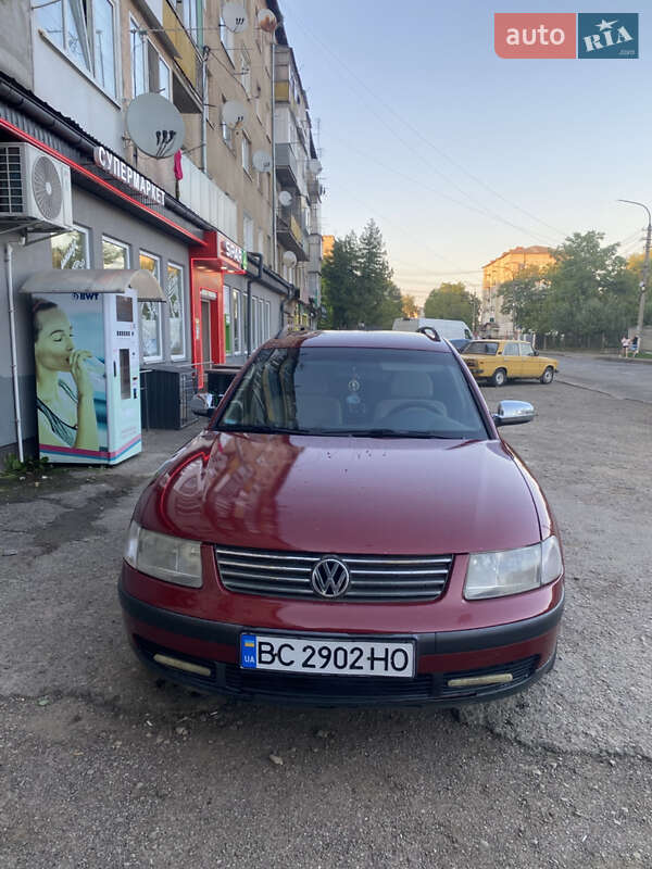 Універсал Volkswagen Passat 1998 в Самборі