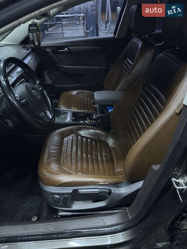 Универсал Volkswagen Passat 2013 в Черкассах