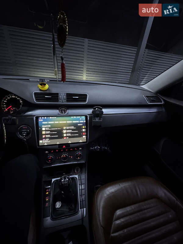 Универсал Volkswagen Passat 2013 в Черкассах