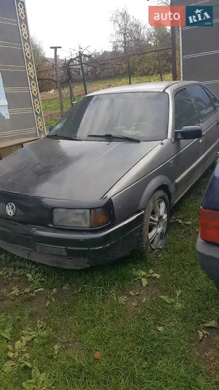 Volkswagen Passat 1989