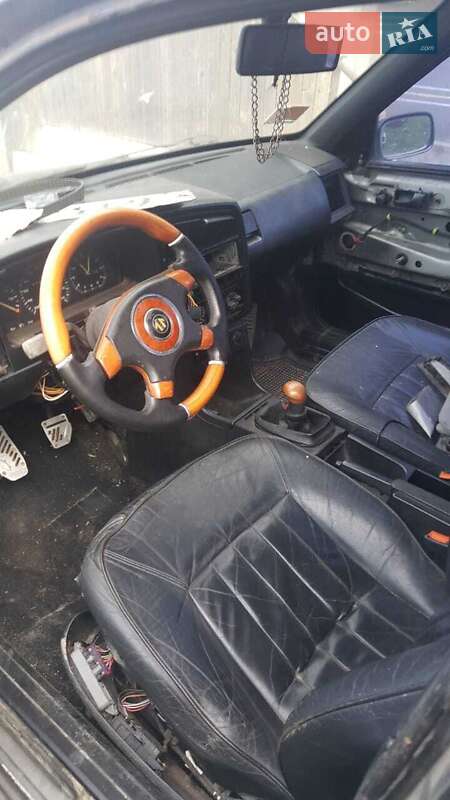 Седан Volkswagen Passat 1989 в Черновцах фото 6 Седан Volkswagen Passat 1989 в Черновцах