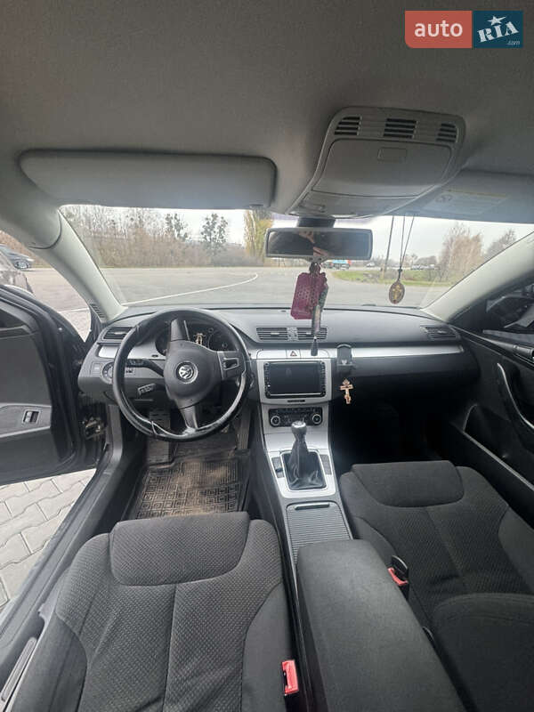 Универсал Volkswagen Passat 2010 в Чутове фото 9 Универсал Volkswagen Passat 2010 в Чутове