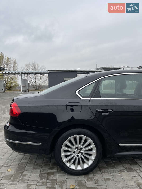 Седан Volkswagen Passat 2016 в Киеве фото 8 Седан Volkswagen Passat 2016 в Киеве