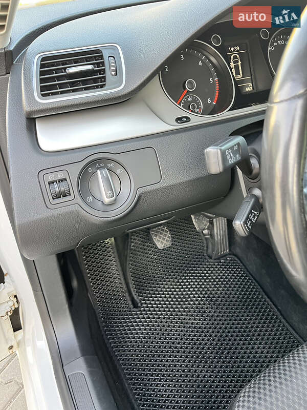 Универсал Volkswagen Passat 2011 в Хмельницком фото 14 Универсал Volkswagen Passat 2011 в Хмельницком