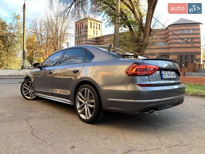 Седан Volkswagen Passat 2017 в Кривом Роге