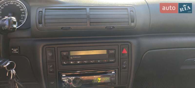 Универсал Volkswagen Passat 2004 в Кривом Роге