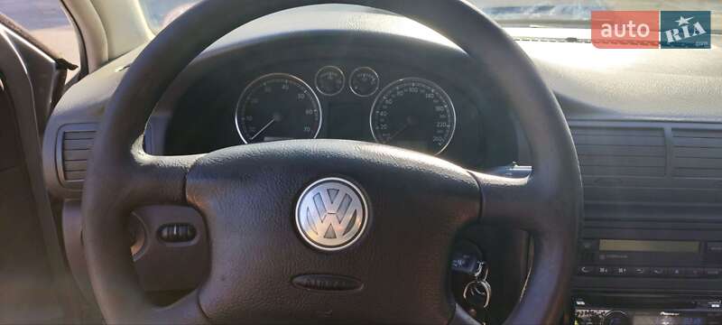 Универсал Volkswagen Passat 2004 в Кривом Роге