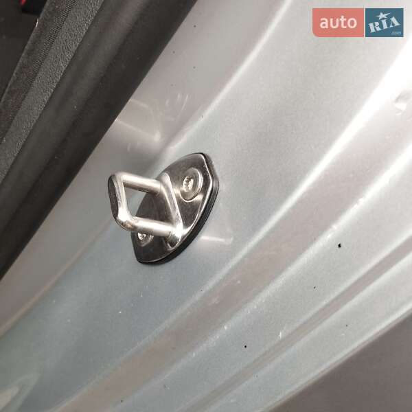 Универсал Volkswagen Passat 2007 в Виньковцах фото 81 Универсал Volkswagen Passat 2007 в Виньковцах