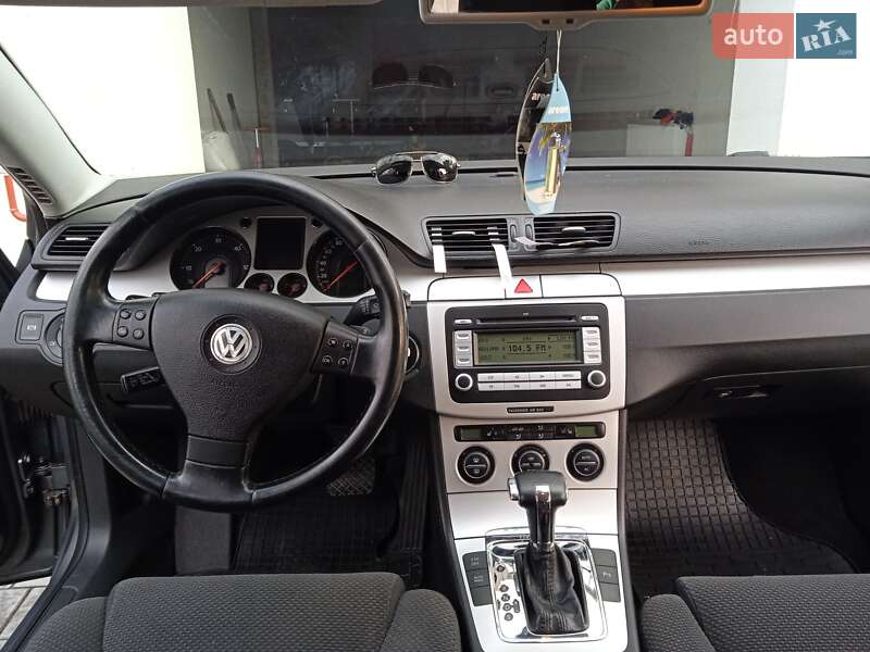 Універсал Volkswagen Passat 2008 в Тернополі
