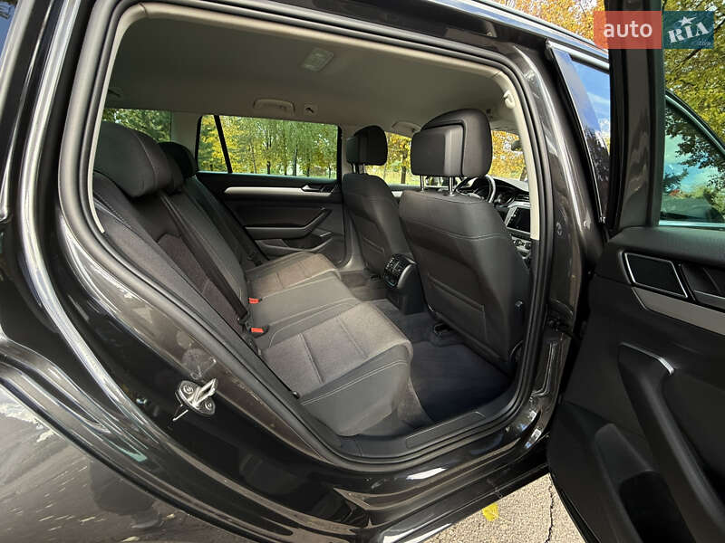 Универсал Volkswagen Passat 2019 в Броварах фото 28 Универсал Volkswagen Passat 2019 в Броварах