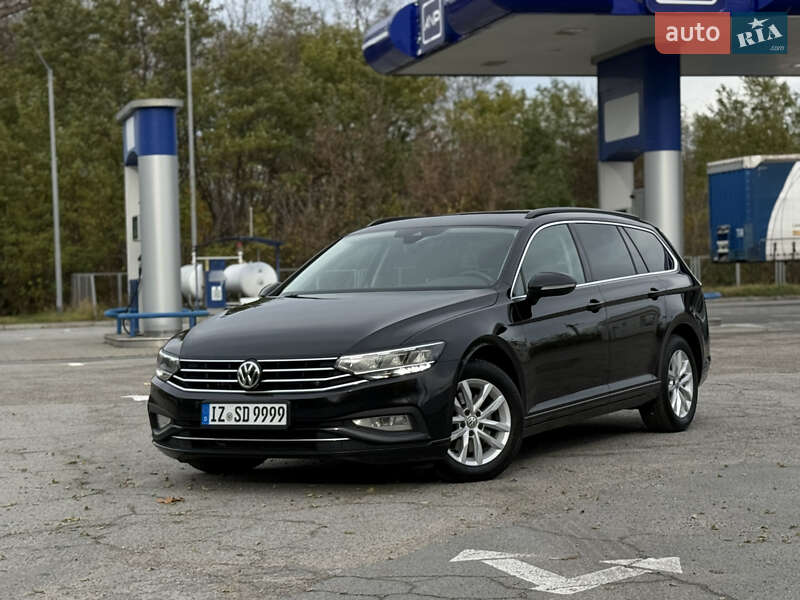 Универсал Volkswagen Passat 2020 в Бердичеве фото 2 Универсал Volkswagen Passat 2020 в Бердичеве