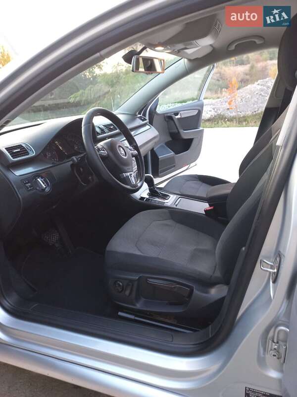Универсал Volkswagen Passat 2012 в Тернополе фото 13 Универсал Volkswagen Passat 2012 в Тернополе