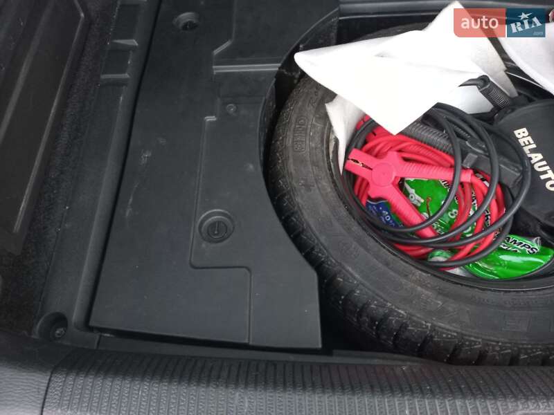 Универсал Volkswagen Passat 2012 в Тернополе фото 18 Универсал Volkswagen Passat 2012 в Тернополе