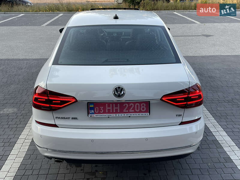Седан Volkswagen Passat 2017 в Ровно