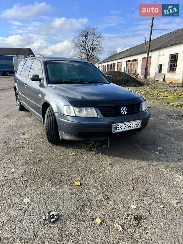 Универсал Volkswagen Passat 2000 в Сарнах фото 3 Универсал Volkswagen Passat 2000 в Сарнах