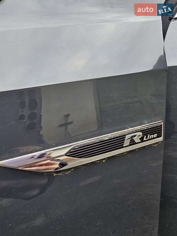 Седан Volkswagen Passat 2016 в Киеве фото 22 Седан Volkswagen Passat 2016 в Киеве