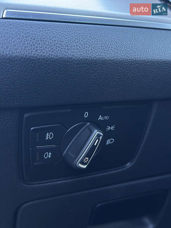 Універсал Volkswagen Passat 2020 в Ужгороді