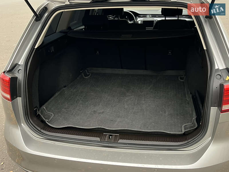 Універсал Volkswagen Passat 2015 в Миколаєві