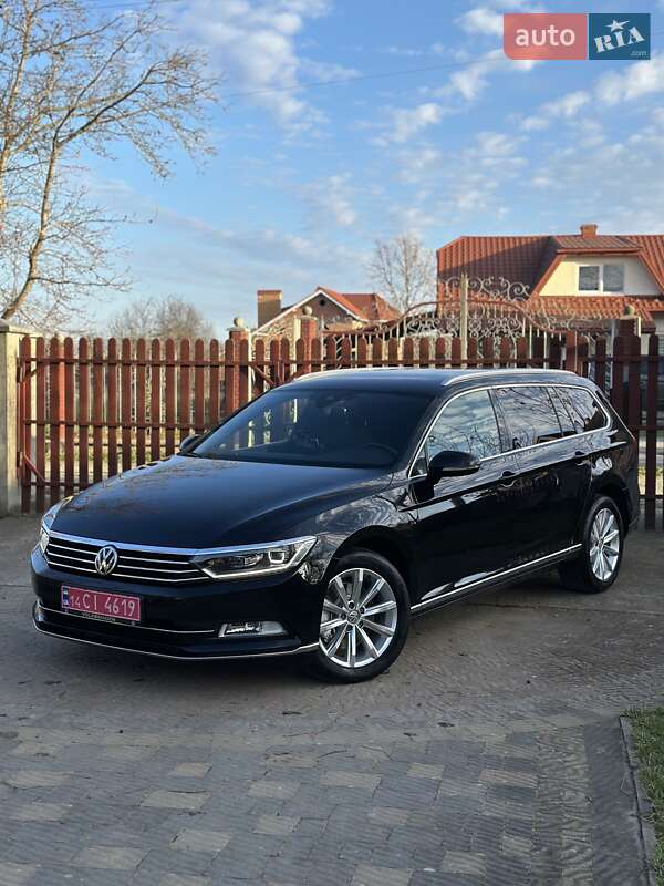 Универсал Volkswagen Passat 2019 в Стрые