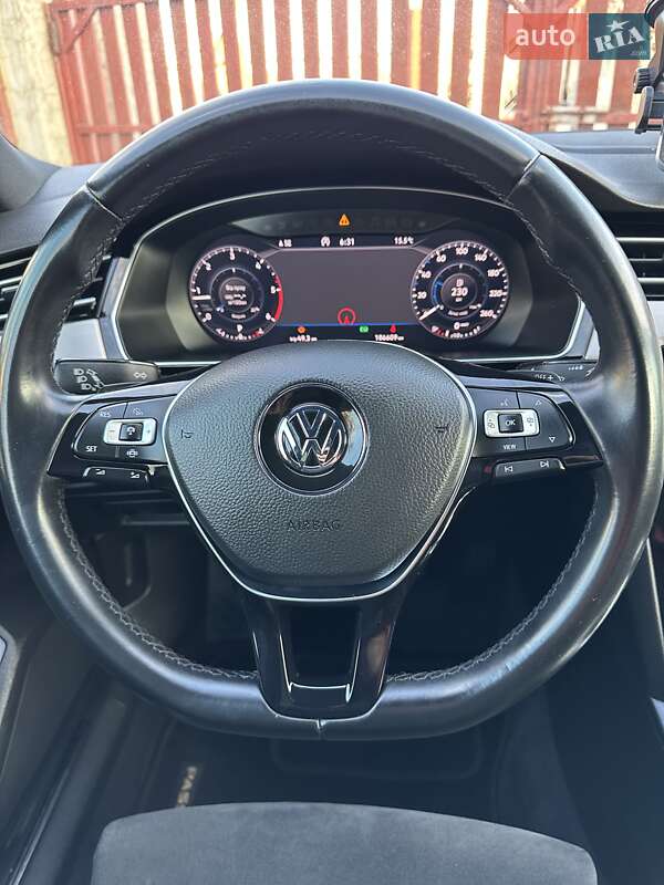 Универсал Volkswagen Passat 2019 в Стрые