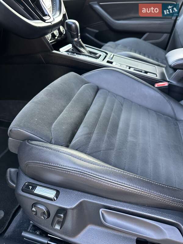 Универсал Volkswagen Passat 2019 в Стрые